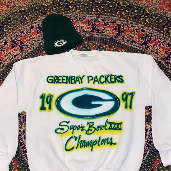 Classic 1997 Green Bay Packers Super Bowl Champs airbrushed sweatshirt. Size M - Picture 3 of 6